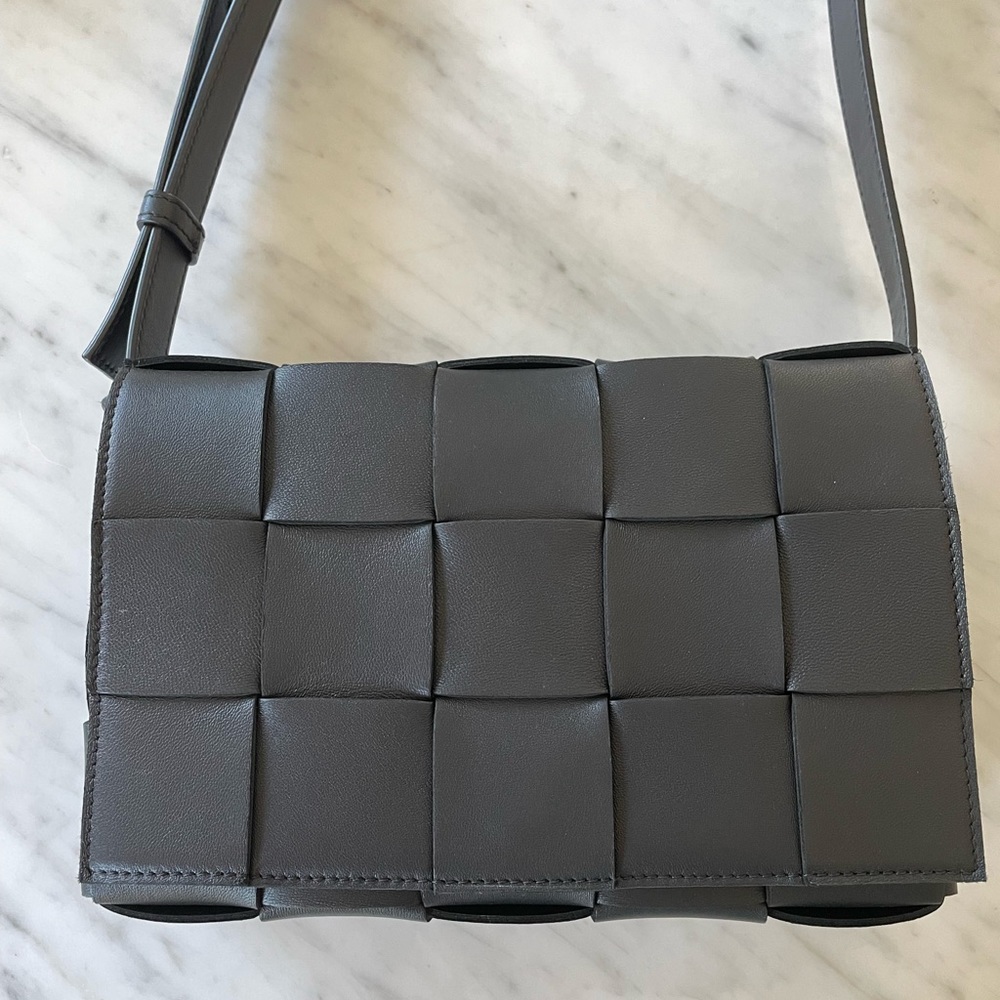Bottega Veneta - The Casette Intrecciato Crossbody bag